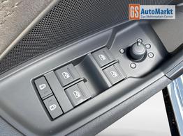 Audi RS3 Sportback MATRIX+360KAM+SHZ+KLIMA+LED+SOUND+19"ALU+DESIGNPAKET ROT 