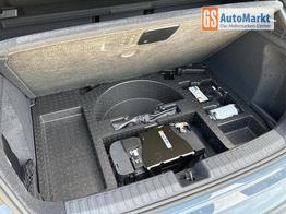 Audi RS3 Sportback MATRIX+360KAM+SHZ+KLIMA+LED+SOUND+19"ALU+DESIGNPAKET ROT 