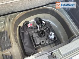 Volkswagen T-Cross R-Line Limited AHK+NAVI+MATRIX+SHZ+ACC+KAMERA+18'' ALU 