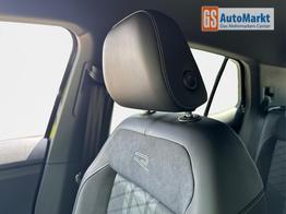 Volkswagen T-Cross R-Line Limited AHK+NAVI+MATRIX+SHZ+ACC+KAMERA+18'' ALU 