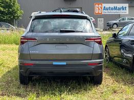 Skoda Karoq Selection AHK+el.HECKKLAPPE+KAMERA+PDC+ACC 