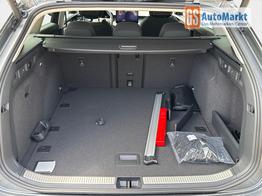 Skoda Superb Combi Selection DSG+ NAVI+AHK+EL. HECKKL.+KESSY+SHZ V+H 