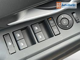 Hyundai TUCSON Style Hybrid NAVI+KAMERA+SHZ+LED+TEMPOMAT+17" ALU+PDC 