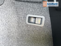 Skoda Karoq Selection AHK+el.HECKKLAPPE+KAMERA+PDC+ACC 