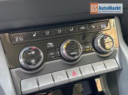 Skoda Karoq Selection AHK+el.HECKKLAPPE+KAMERA+PDC+ACC 