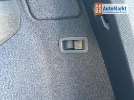Skoda Karoq Selection AHK+el.HECKKLAPPE+KAMERA+PDC+ACC 