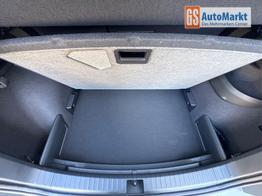 Skoda Karoq Selection AHK+el.HECKKLAPPE+KAMERA+PDC+ACC 