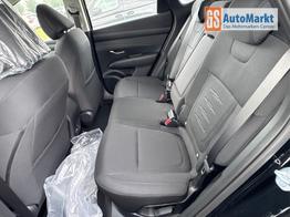 Hyundai TUCSON Style NAVI+KAMERA+SHZ+LED+TEMPOMAT+17" ALU+PDC 