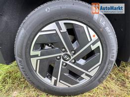 Hyundai TUCSON Style NAVI+KAMERA+SHZ+LED+TEMPOMAT+17" ALU+PDC 