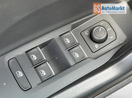Volkswagen T-Cross R-Line MATRIX+SHZ+KAMERA+ACC+18'' ALU+KESSY+APP 
