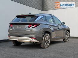 Hyundai TUCSON Style NAVI+KAMERA+SHZ+LED+TEMPOMAT+17" ALU+PDC 