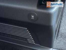 Volkswagen T7 Caravelle Basis 4x4 KR+SHZ+AHK+GJR+KLIMAAUT.+ KAMERA+ PDC+ LED 