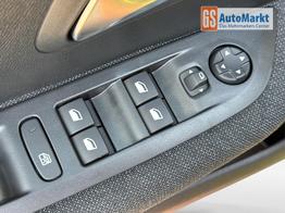 Peugeot 208 Style MAN6+SHZ+LED+PDC+TEMPOMAT 