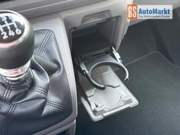 Volkswagen T7 Caravelle Basis LR+9 Sitze+AHK+KLIMAAUT.+KAMERA+PDC+LED 