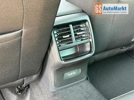 Skoda Octavia Combi Selection ACC+AHK+eHK+KAM+PDC+LED+17" ALU+SHZ 