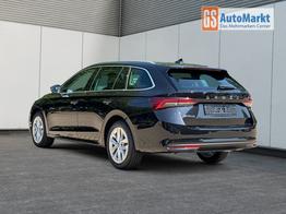 Skoda Octavia Combi Selection ACC+AHK+eHK+KAM+PDC+LED+17" ALU+SHZ 