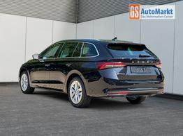 Skoda Octavia Combi Selection ACC+AHK+eHK+KAM+PDC+LED+17" ALU+SHZ 