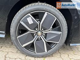 Volkswagen Golf R-Line Limited LED-PLUS+ACC+SHZ+KEYLESS+KAMERA+18" ALU 