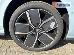 Volkswagen Golf R-Line Limited LED-PLUS+ACC+SHZ+KEYLESS+KAMERA+18" ALU 