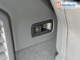 Volkswagen T7 Multivan Business KURZ 4x4+7-SITZER+MATRIX+AHK+KAMERA+SHZ+17" ALU 