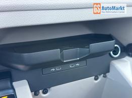Volkswagen T7 Multivan Business KURZ 4x4+7-SITZER+MATRIX+AHK+KAMERA+SHZ+17" ALU 