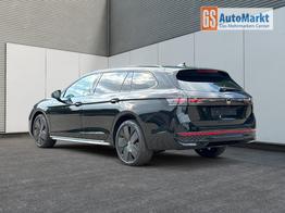 Volkswagen Passat Variant R-Line Edition Plus LEDER+PANO+AHK+MATRIX+eHK+360 KAM+NAVI+HUD 