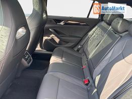 Volkswagen Passat Variant R-Line Edition Plus LEDER+PANO+AHK+MATRIX+eHK+360 KAM+NAVI+HUD 