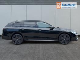 Volkswagen Passat Variant R-Line Edition Plus LEDER+PANO+AHK+MATRIX+eHK+360 KAM+NAVI+HUD 