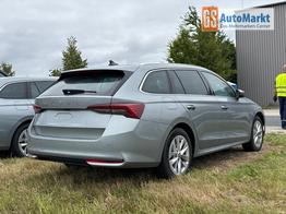 Skoda Octavia Combi Selection ACC+AHK+eHK+KAM+PDC+LED+17"ALU+SHZ 