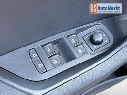 Skoda Karoq Selection AHK+LED+KAMERA+PDC+ACC 
