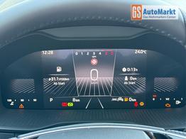 Skoda Karoq Selection AHK+LED+KAMERA+PDC+ACC 