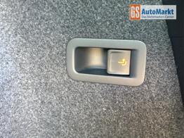 Skoda Karoq Selection AHK+LED+KAMERA+PDC+ACC 