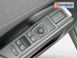 Volkswagen T-Roc LIFE 5J GARANTIE+AHK+ACC+17" ALU+KAMERA+SHZ+LED 