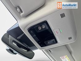 Volkswagen T-Roc LIFE 5J GARANTIE+AHK+ACC+17" ALU+KAMERA+SHZ+LED 