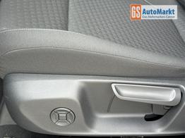 Volkswagen T-Roc LIFE 5J GARANTIE+AHK+ACC+17" ALU+KAMERA+SHZ+LED 