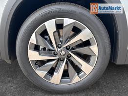 Skoda Kodiaq Selection DSG+AHK+NAVI+19'' ALU+ACC+KAMERA 
