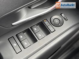 Hyundai TUCSON Style NAVI+KAMERA+SHZ+LED+TEMPOMAT+17" ALU+PDC 