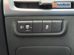 Hyundai TUCSON Style NAVI+KAMERA+SHZ+LED+TEMPOMAT+17" ALU+PDC 