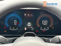Hyundai TUCSON Style NAVI+KAMERA+SHZ+LED+TEMPOMAT+17" ALU+PDC 