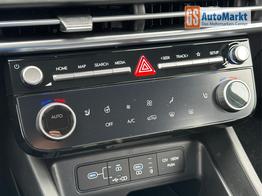 Hyundai TUCSON Style NAVI+KAMERA+SHZ+LED+TEMPOMAT+17" ALU+PDC 