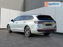 Volkswagen Passat Variant R-Line Edition Plus LEDER+PANO+AHK+MATRIX+eHK+360 KAM+NAVI+HUD 