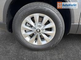 Skoda Karoq Selection AHK+LED+KAMERA+PDC+ACC 