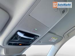 Skoda Octavia Combi Selection ACC+AHK+eHK+KAM+PDC+LED+17" ALU+SHZ 