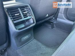 Skoda Octavia Combi Selection ACC+AHK+eHK+KAM+PDC+LED+17" ALU+SHZ 