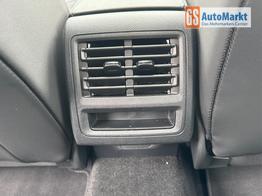 Volkswagen Golf R-Line Limited PANO+LED-PLUS+ACC+SHZ+KEYLESS+KAMERA+18" ALU 