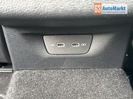 Volkswagen Golf R-Line Limited LED-PLUS+ACC+SHZ+KEYLESS+KAMERA+18" ALU 