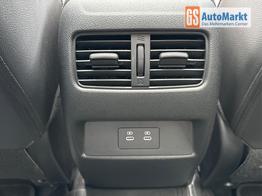 Nissan Qashqai QQ N-Connecta PANORAMA+beh.SCHEIBE+NAVI+AHK+ACC+WINTER 