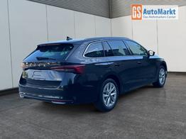 Skoda Octavia Combi Selection ACC+AHK+eHK+KAM+PDC+LED+17" ALU+SHZ 