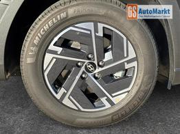 Hyundai TUCSON Style NAVI+KAMERA+SHZ+LED+TEMPOMAT+17" ALU+PDC 