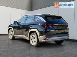 Hyundai TUCSON Style NAVI+KAMERA+SHZ+LED+TEMPOMAT+17" ALU+PDC 